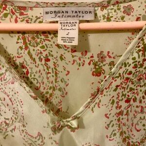 Morgan Taylor Intimates Floral Paisley Pink & Green Nightgown, Vintage 90s, L